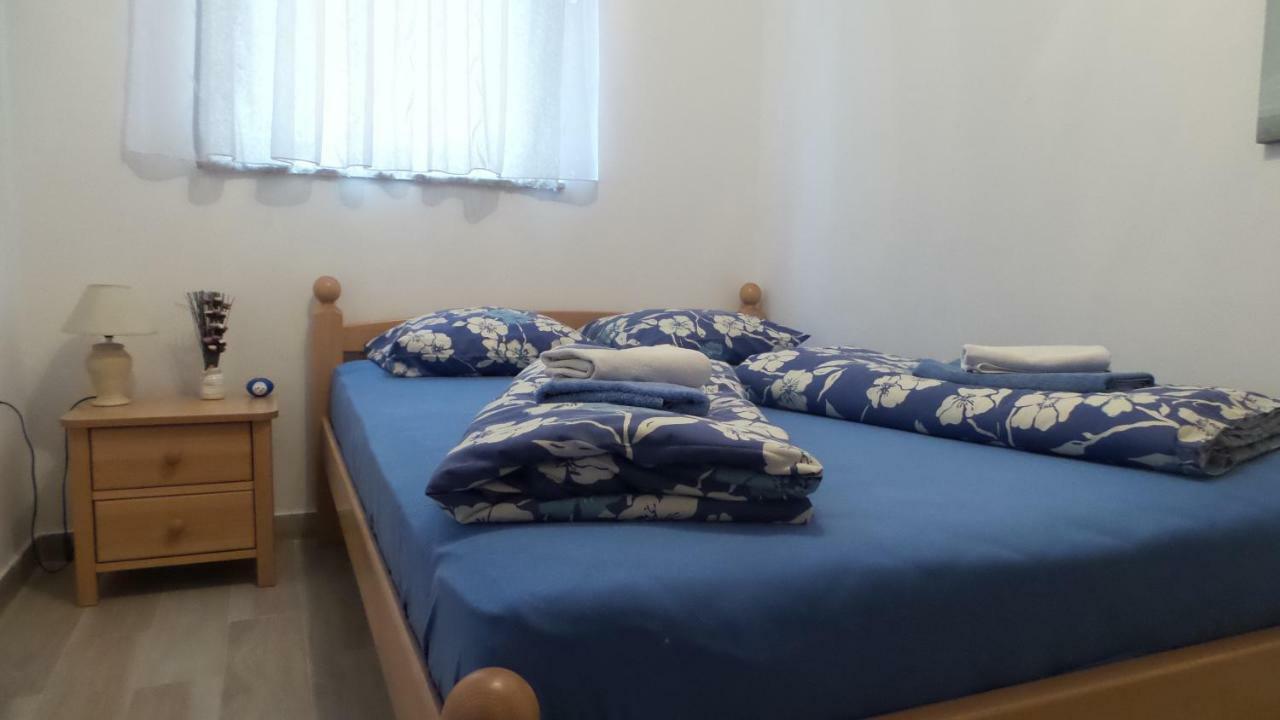 Apartments Antonio Rogoznica  Esterno foto